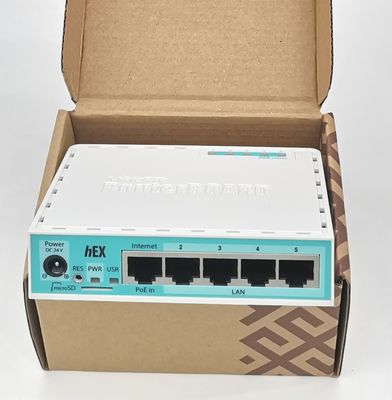MikroTik RB750Gr3（HEX 5）5 port Gigabit router 880MHz with USB Port